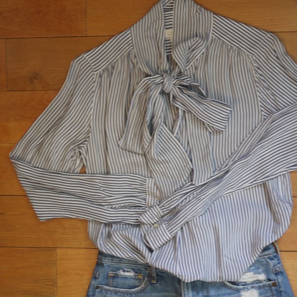 Loft Tie-Neck Striped Blouse or tunic Size XS